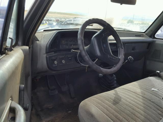 1FTHF26L4HPA77911 - 1987 FORD F250 GRAY photo 9