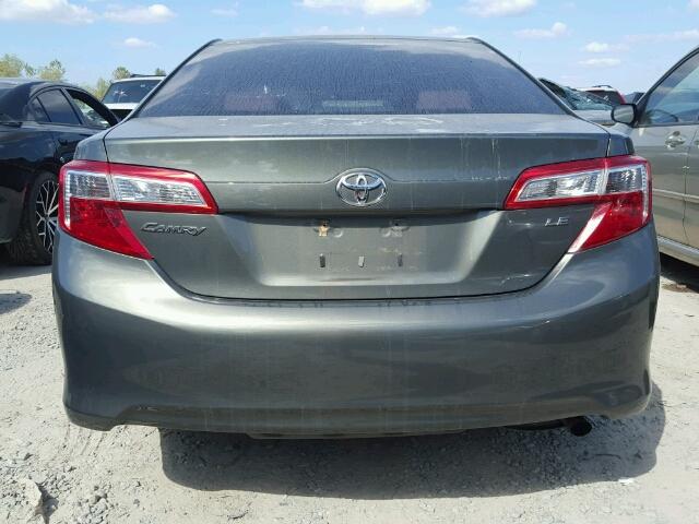 4T1BF1FK5CU543276 - 2012 TOYOTA CAMRY/SE/L GREEN photo 10