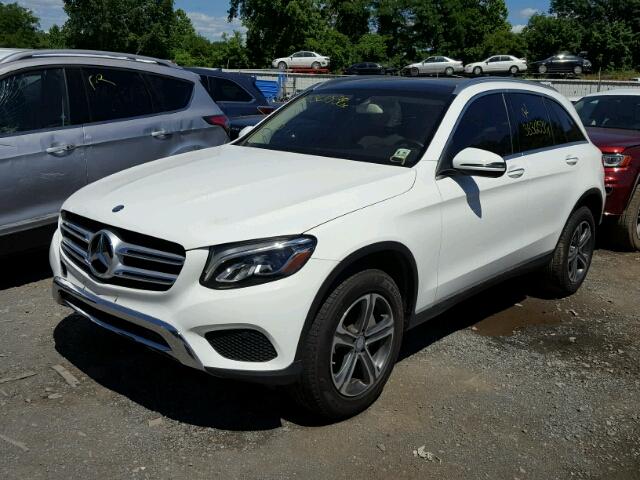 WDC0G4KB6HF137674 - 2017 MERCEDES-BENZ GLC 300 4M WHITE photo 2