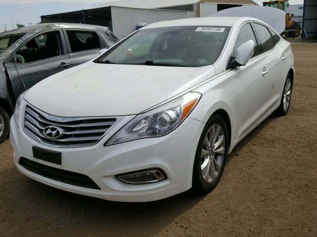 KMHFG4JG3EA396334 - 2014 HYUNDAI AZERA WHITE photo 2