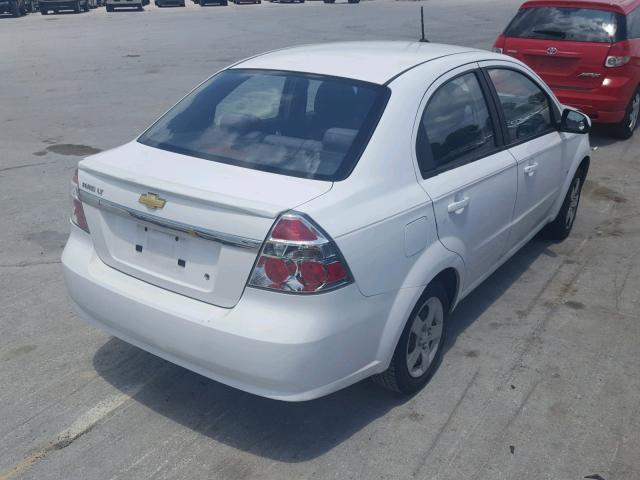 KL1TD56E19B629714 - 2009 CHEVROLET AVEO LS WHITE photo 4