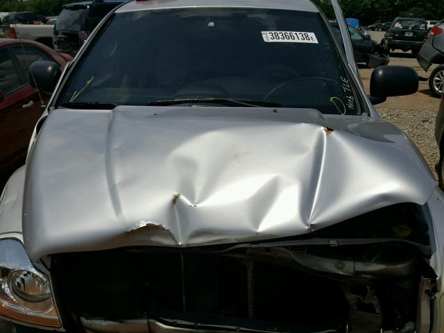 1D4HD58N84F152781 - 2004 DODGE DURANGO LI SILVER photo 7