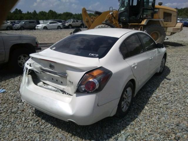 1N4AL2AP3AN476031 - 2010 NISSAN ALTIMA BAS WHITE photo 4