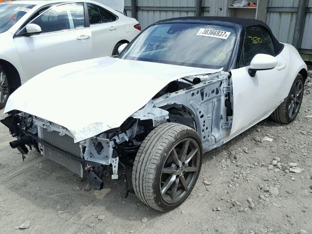 JM1NDAD71G0108760 - 2016 MAZDA MX-5 MIATA WHITE photo 2