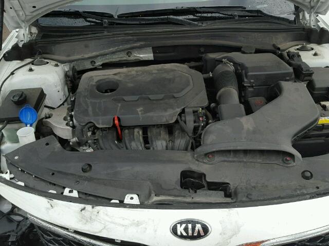 5XXGT4L35GG071061 - 2016 KIA OPTIMA WHITE photo 7