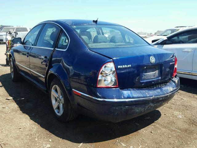 WVWTH63B04P252897 - 2004 VOLKSWAGEN PASSAT GLX BLUE photo 3