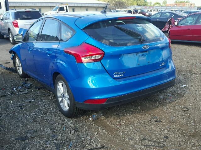 1FADP3K2XGL394084 - 2016 FORD FOCUS SE BLUE photo 3