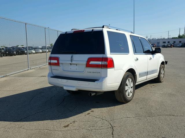 5LMJJ2J53AEJ05748 - 2010 LINCOLN NAVIGATOR 白色 照片 4