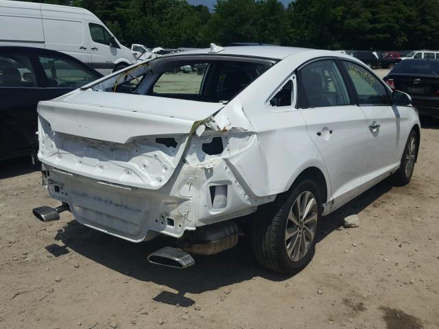 5NPE34AF4GH262995 - 2016 HYUNDAI SONATA SPO WHITE photo 4