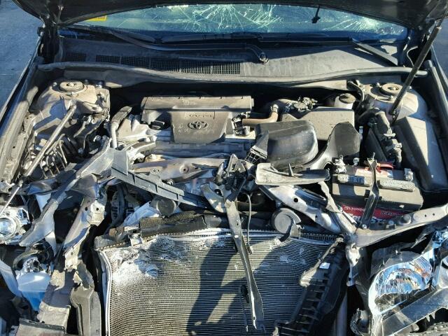 4T1BF1FK7GU538344 - 2016 TOYOTA CAMRY GRAY photo 7