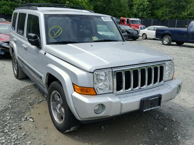 1J8HG48K38C100883 - 2008 JEEP COMMANDER SILVER photo 1
