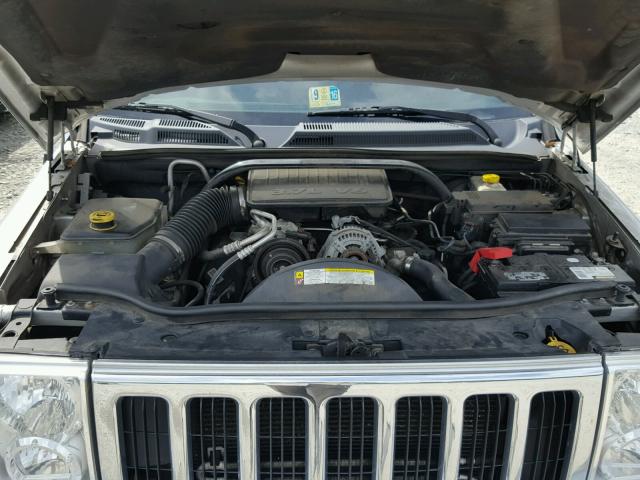 1J8HG48K38C100883 - 2008 JEEP COMMANDER SILVER photo 7