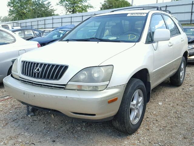 JT6HF10U2X0080946 - 1999 LEXUS RX 300 WHITE photo 2