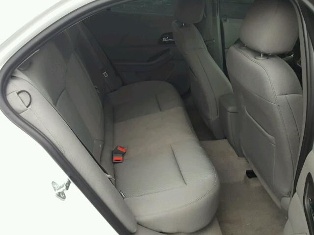 1G11B5SL4EF151617 - 2014 CHEVROLET MALIBU LS თეთრი ფოტო 6