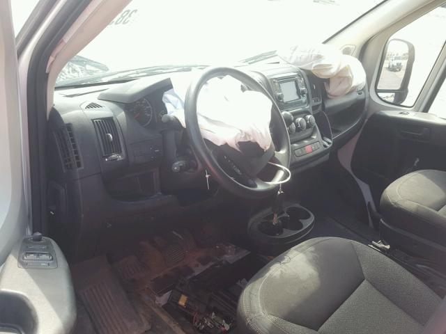 3C6TRVDG2GE100777 - 2016 RAM PROMASTER 白色 照片 9