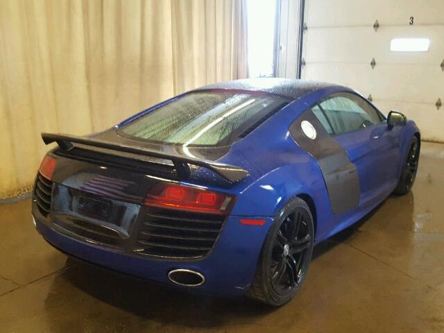 WUAENAFG8BN001164 - 2011 AUDI R8 5.2 QUA BLUE photo 4