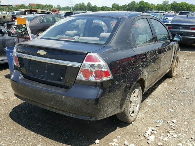 KL1TD56E79B600430 - 2009 CHEVROLET AVEO LS BLACK photo 4