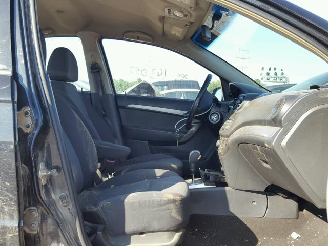 KL1TD56E79B600430 - 2009 CHEVROLET AVEO LS BLACK photo 5