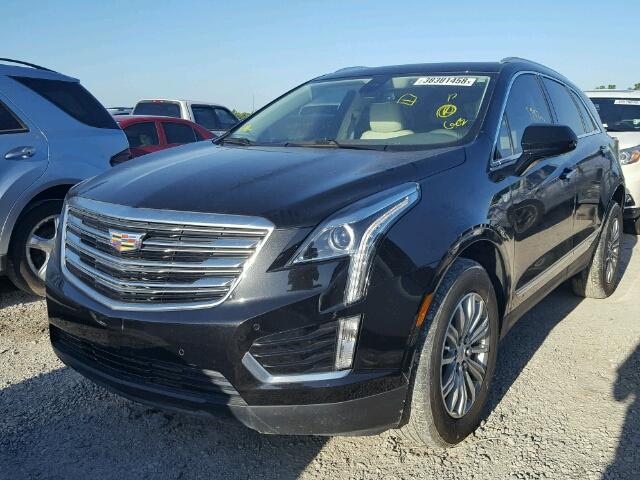 1GYKNBRS8HZ250856 - 2017 CADILLAC XT5 LUXURY BLACK photo 2