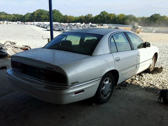 1G4CU521XW4653100 - 1998 BUICK PARK AVENU WHITE photo 4