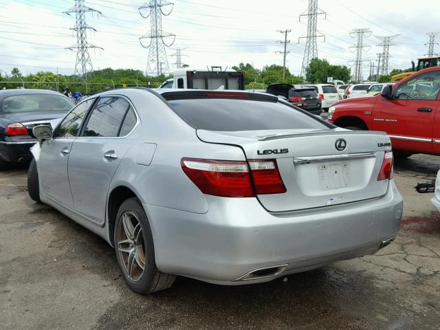 JTHGL46F775018841 - 2007 LEXUS LS 460L SILVER photo 3