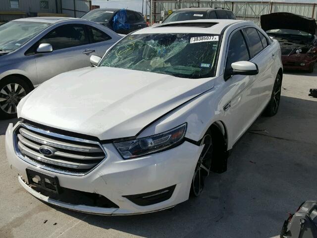 1FAHP2E88FG123169 - 2015 FORD TAURUS WHITE photo 2