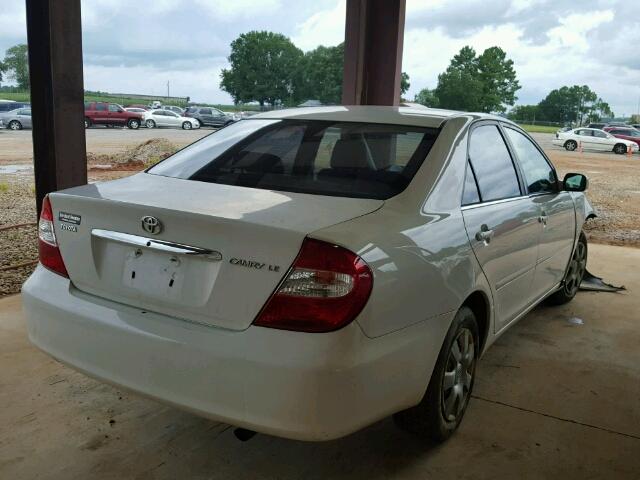 4T1BE32K13U161699 - 2003 TOYOTA CAMRY WHITE photo 4