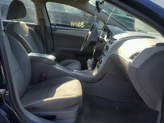 1G1ZC5EB9AF288632 - 2010 CHEVROLET MALIBU 1LT 蓝色 照片 5