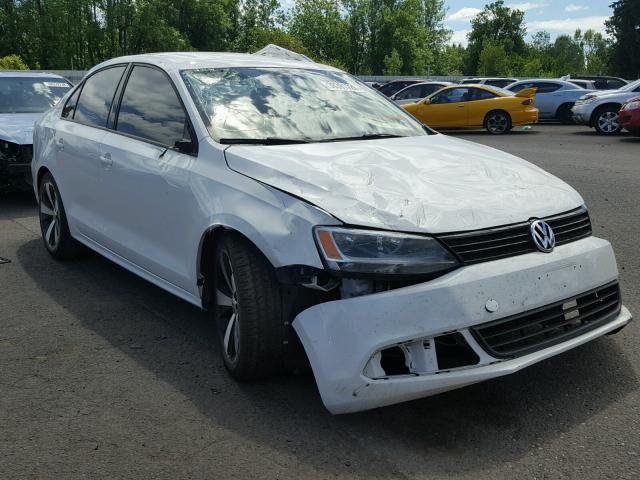 3VW2K7AJ4EM380870 - 2014 VOLKSWAGEN JETTA BASE 白色 照片 1