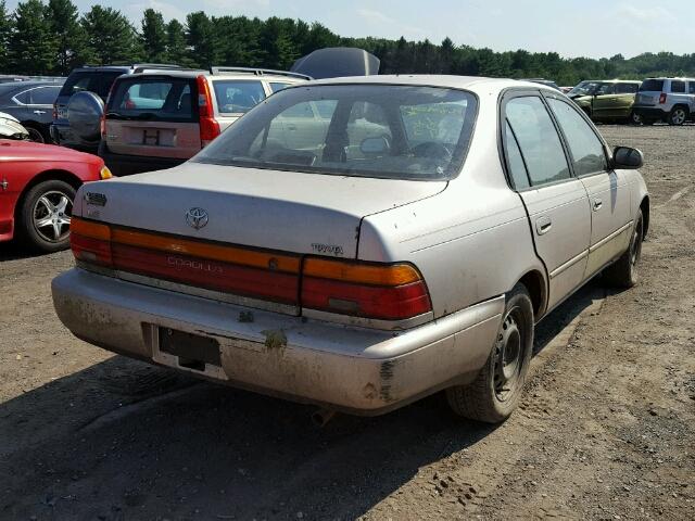 2T1AE00B0RC072102 - 1994 TOYOTA COROLLA LE 银色 照片 4