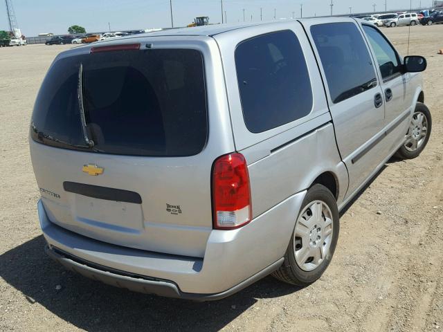 1GNDV23118D150570 - 2008 CHEVROLET UPLANDER L ვერცხლისფერი ფოტო 4