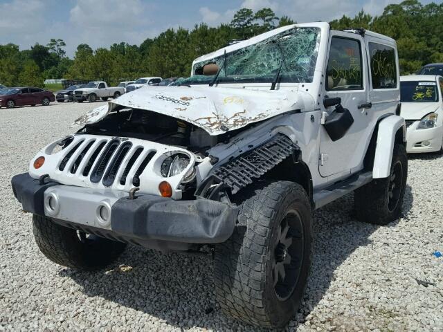 1C4GJWBG1CL190693 - 2012 JEEP WRANGLER S 白色 照片 2