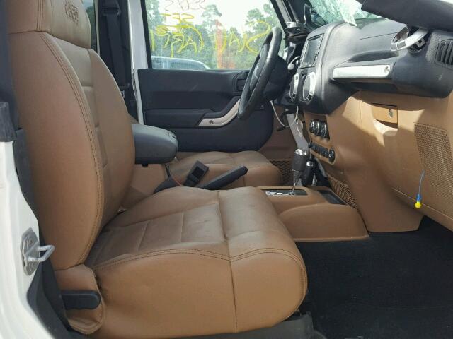 1C4GJWBG1CL190693 - 2012 JEEP WRANGLER S 白色 照片 5