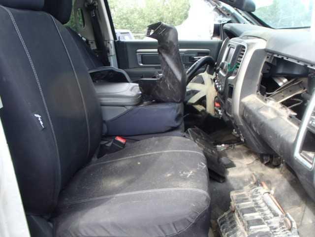 3C6TR5JT5DG587913 - 2013 RAM 2500 SLT 银色 照片 5