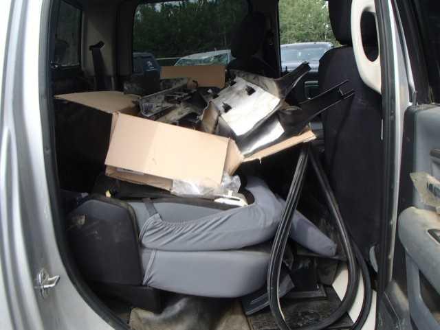 3C6TR5JT5DG587913 - 2013 RAM 2500 SLT 银色 照片 6