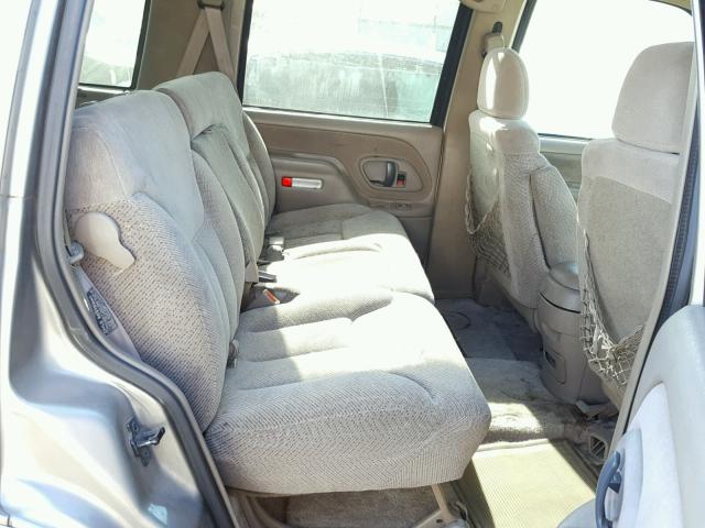 1GKEK13RXXJ753978 - 1999 GMC DENALI TAN photo 6