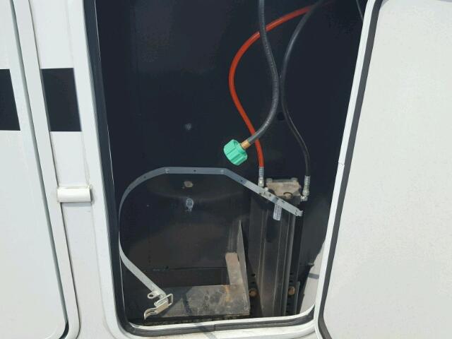 4YDF3852XE4700728 - 2014 KEYSTONE MONTANA WHITE photo 7