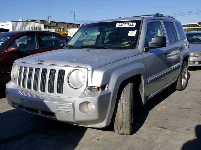 1J8FT48W37D400311 - 2007 JEEP PATRIOT LI SILVER photo 2