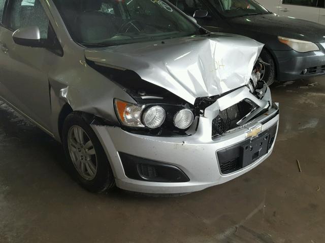 1G1JA6SH0C4100497 - 2012 CHEVROLET SONIC LS SILVER photo 9