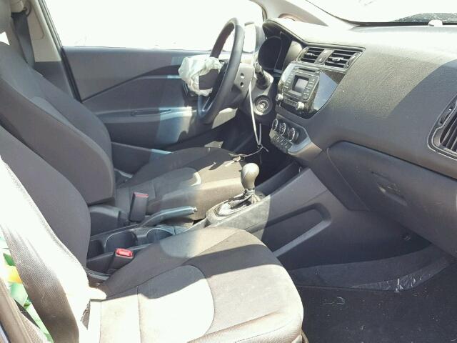 KNADM4A35G6589752 - 2016 KIA RIO LX Կապույտ լուսանկար 5
