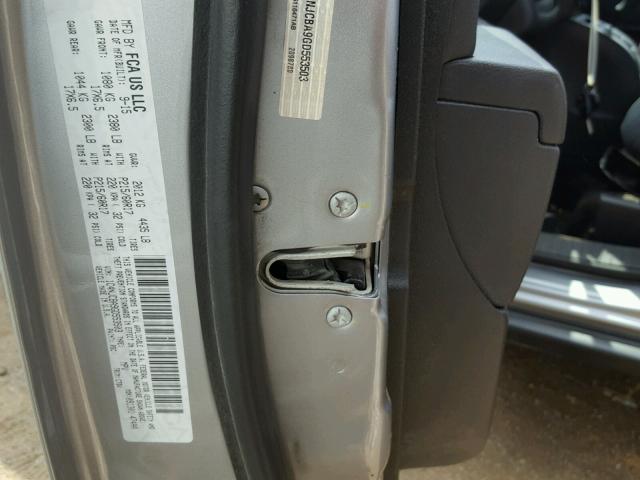 1C4NJCBA9GD553503 - 2016 JEEP COMPASS SP SILVER photo 10