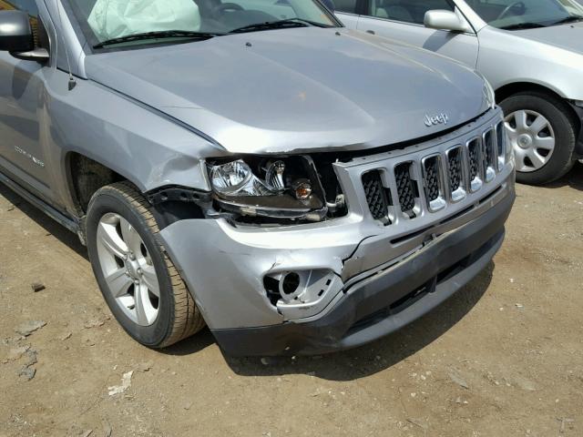 1C4NJCBA9GD553503 - 2016 JEEP COMPASS SP SILVER photo 9