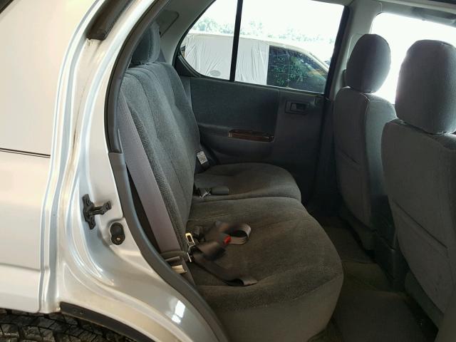 4S6CK58W8Y4405110 - 2000 HONDA PASSPORT E 银色 照片 6