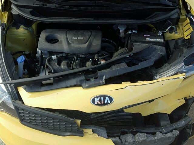 KNADM4A34G6627004 - 2016 KIA RIO YELLOW photo 7