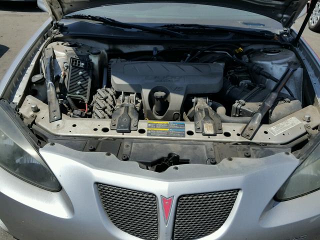 2G2WP552361137836 - 2006 PONTIAC GRAND PRIX SILVER photo 7