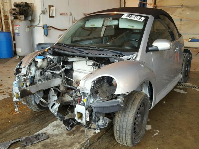 3VWCK21Y53M310148 - 2003 VOLKSWAGEN NEW BEETLE 灰色 照片 2