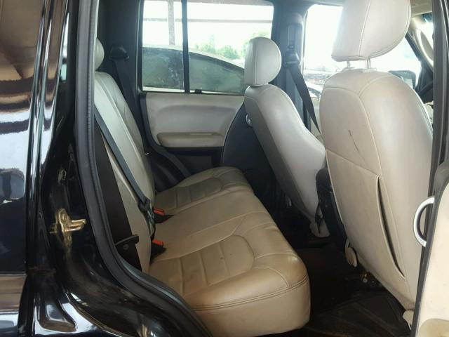 1J4GK38K34W116516 - 2004 JEEP LIBERTY RE BLACK photo 6