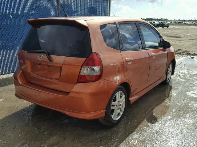 JHMGD37617S001752 - 2007 HONDA FIT S ORANGE photo 4