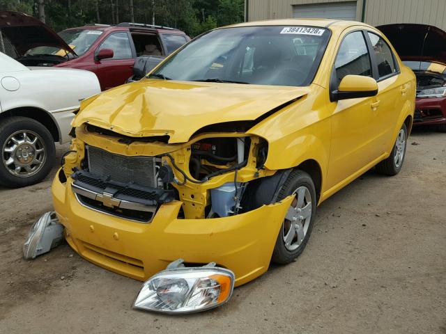 KL1TD5DE5BB131475 - 2011 CHEVROLET AVEO LS YELLOW photo 2