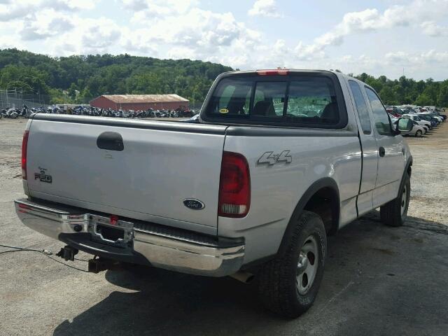 1FTRX18W22NB15576 - 2002 FORD F150 SILVER photo 4